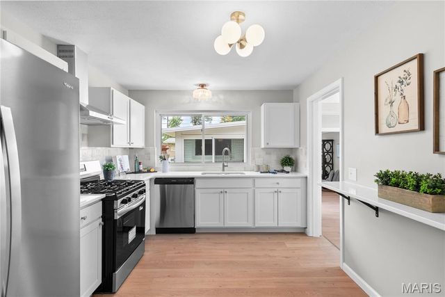 1625 Jodphur Drive, Florissant, MO 63033