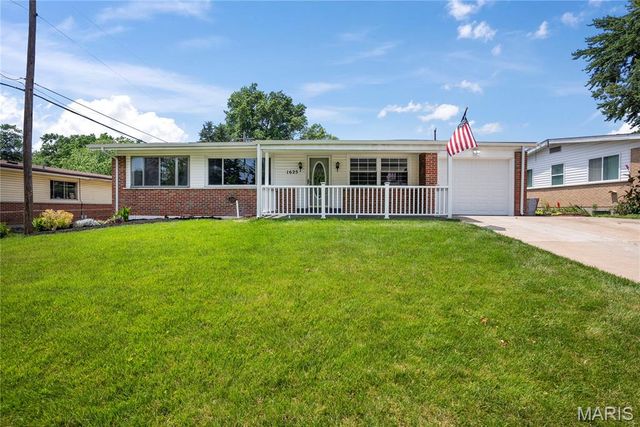 1625 Jodphur Drive, Florissant, MO 63033