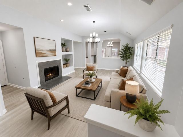 22 Cypress Bayou Court, The Woodlands, TX 77382