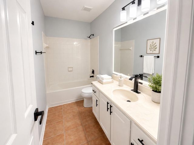 22 Cypress Bayou Court, The Woodlands, TX 77382