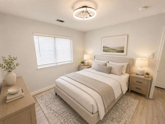 22 Cypress Bayou Court, The Woodlands, TX 77382