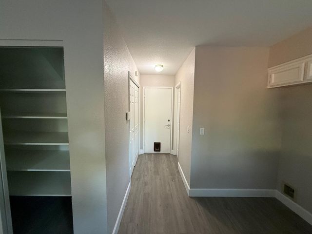 6606 Acropolis, Elk Grove, CA 95758