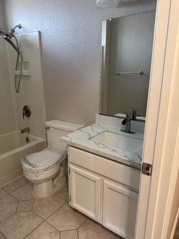 6606 Acropolis, Elk Grove, CA 95758