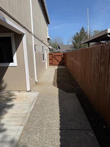 6606 Acropolis, Elk Grove, CA 95758