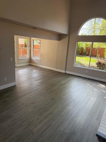 6606 Acropolis, Elk Grove, CA 95758