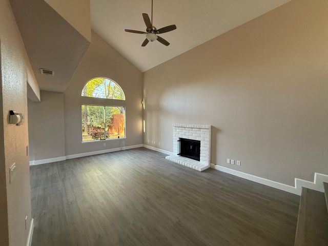 6606 Acropolis, Elk Grove, CA 95758