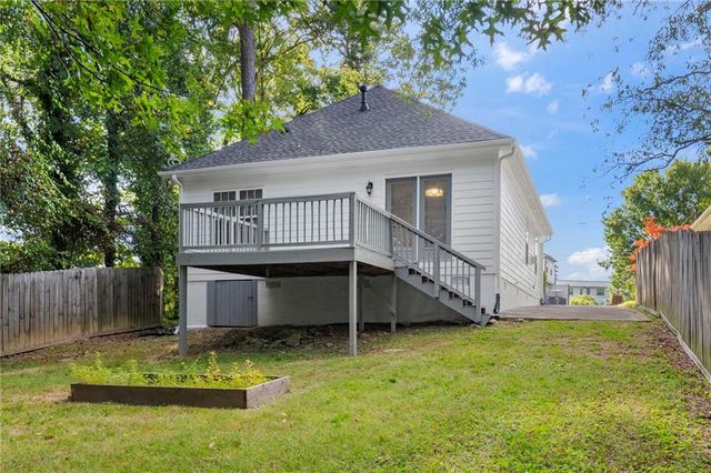 2581 Church NW Street, Atlanta, GA 30318