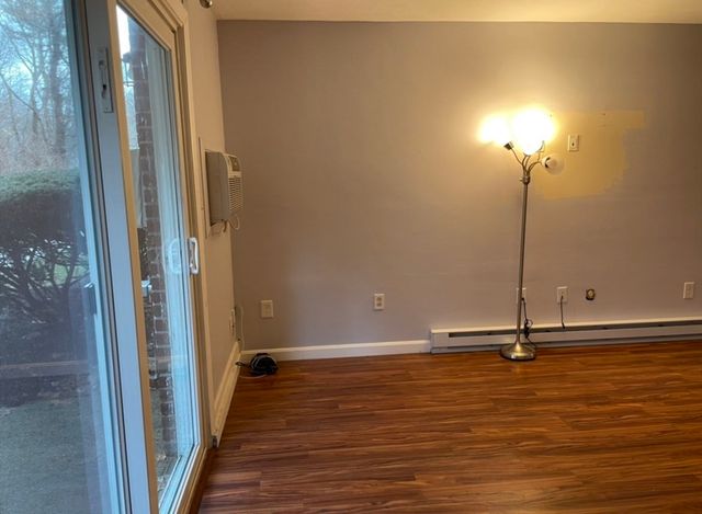 51 Will Dr 130, Canton, MA 02021