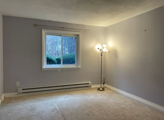 51 Will Dr 130, Canton, MA 02021