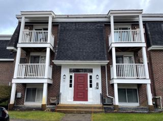 51 Will Dr 130, Canton, MA 02021