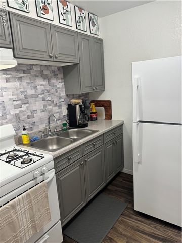 3982 Voxna Street, Las Vegas, NV 89119