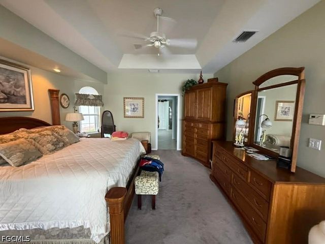 1713 SE 41st ST, Cape Coral, FL 33904