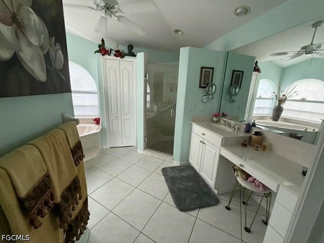 1713 SE 41st ST, Cape Coral, FL 33904