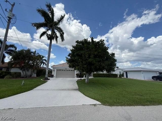 1713 SE 41st ST, Cape Coral, FL 33904