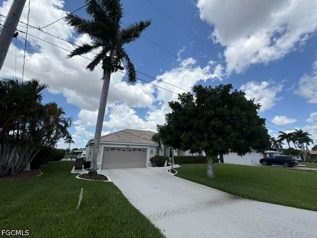 1713 SE 41st ST, Cape Coral, FL 33904