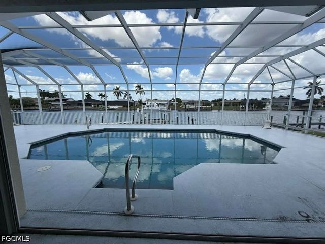 1713 SE 41st ST, Cape Coral, FL 33904