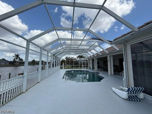 1713 SE 41st ST, Cape Coral, FL 33904