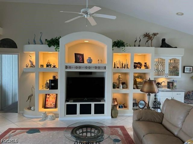 1713 SE 41st ST, Cape Coral, FL 33904