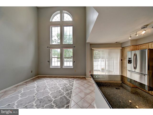 406 PEBBLE CREEK CT, Pennington, NJ 08534