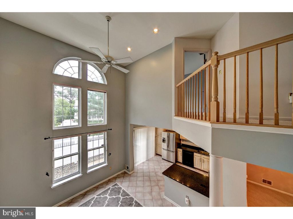 406 PEBBLE CREEK CT, Pennington, NJ 08534