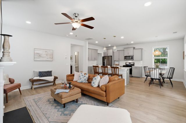 201 Angelica Avenue, Summerville, SC 29483