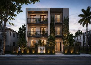 266 NW 32nd St, Miami, FL 33127