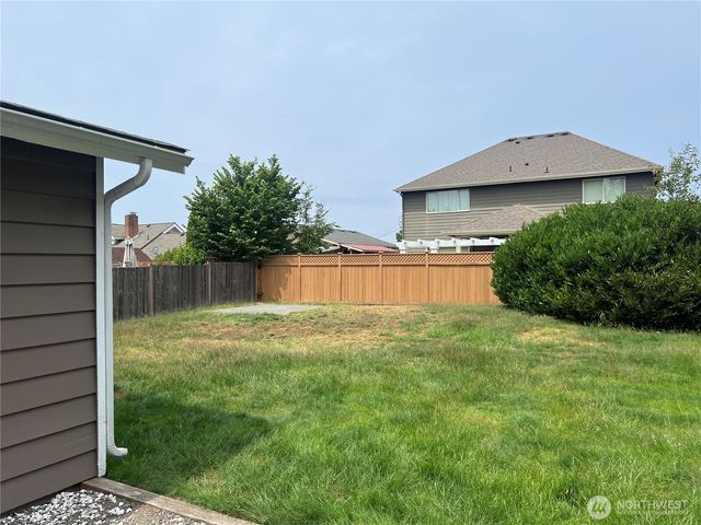 1214 N 35th Street, Renton, WA 98056