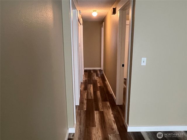 1214 N 35th Street, Renton, WA 98056