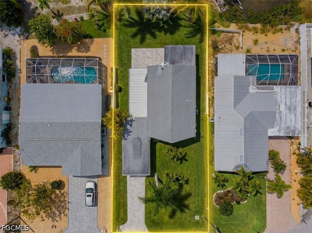 455 Donora BLVD, Fort Myers Beach, FL 33931