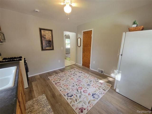 6310 Duncan Street, Taylor, MI 48180