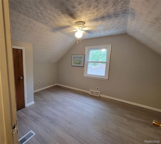 6310 Duncan Street, Taylor, MI 48180