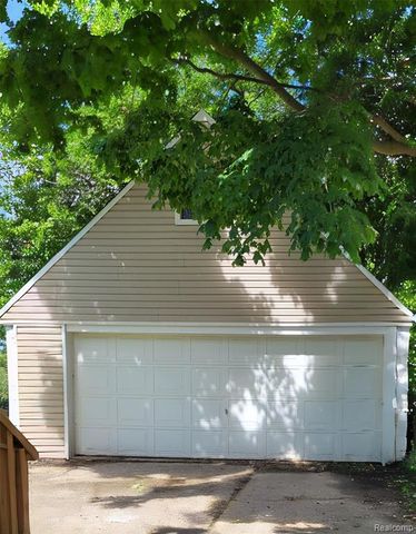 6310 Duncan Street, Taylor, MI 48180