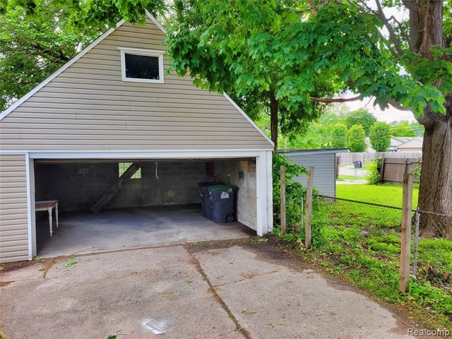 6310 Duncan Street, Taylor, MI 48180
