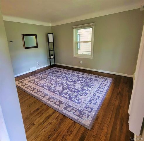 6310 Duncan Street, Taylor, MI 48180