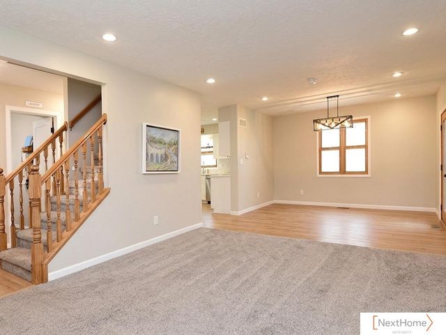 7201 Canyon Road, Lincoln, NE 68516