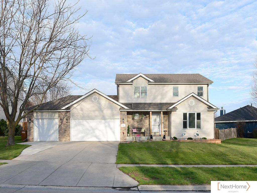 7201 Canyon Road, Lincoln, NE 68516