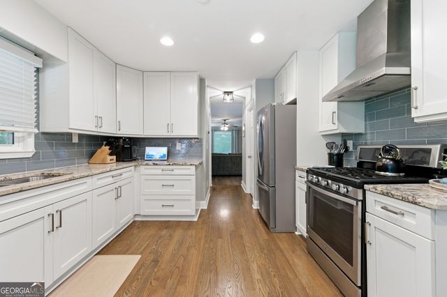 141 Shadowlake Lane SE, Marietta, GA 30067