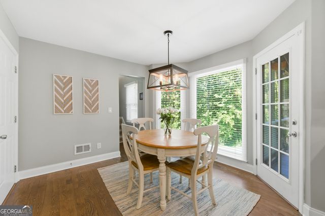 141 Shadowlake Lane SE, Marietta, GA 30067