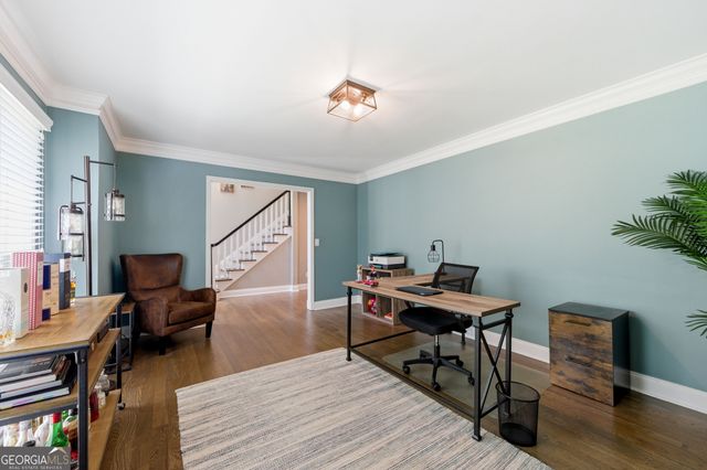 141 Shadowlake Lane SE, Marietta, GA 30067