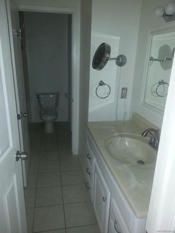 10328 Great Rock, Santee, CA 92071