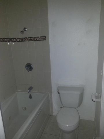 10328 Great Rock, Santee, CA 92071