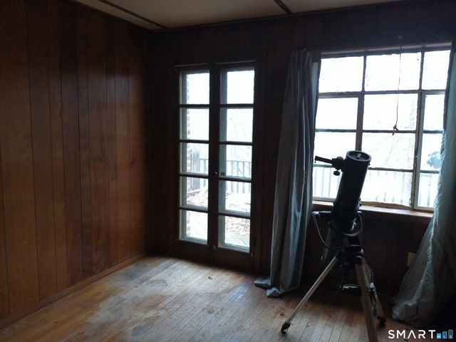 406 Strong Street, East Haven, CT 06512