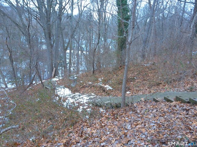 406 Strong Street, East Haven, CT 06512