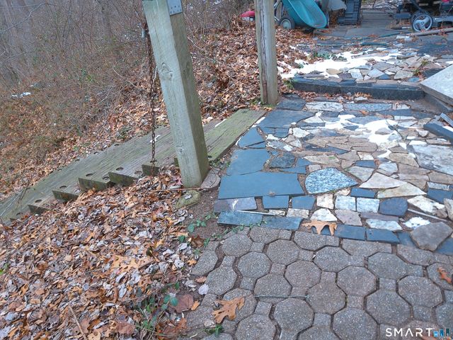 406 Strong Street, East Haven, CT 06512