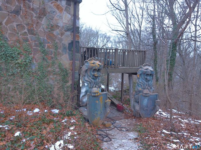 406 Strong Street, East Haven, CT 06512