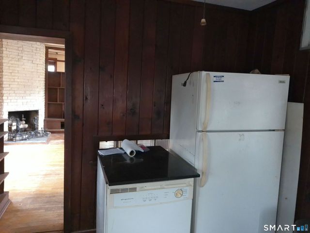 406 Strong Street, East Haven, CT 06512