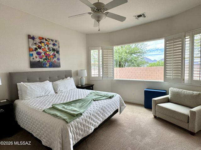 909 W Leatherleaf Drive, Tucson, AZ 85755
