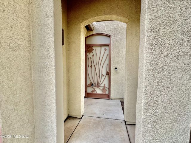 909 W Leatherleaf Drive, Tucson, AZ 85755