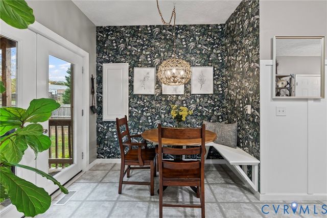 1603 High St, Farmville, VA 23901