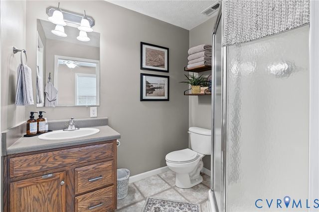 1603 High St, Farmville, VA 23901